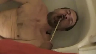 Batty about bon-bon sqeeze in homo mouth