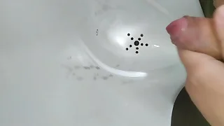 Taiwan chubby hobbyist in public toilet