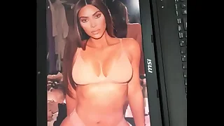 Kim kardashian cum tribute