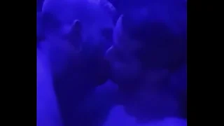 Putaria no banheiro da taurus