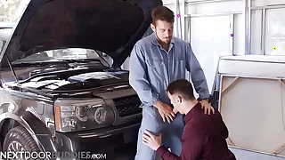 Dante colle trades sex for unpaid liaison taxes - nextdoorbuddies