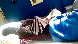 Bulto al palo en el adidas de river despertando