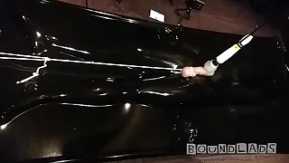 Boundlads - lucky pup in vacuumbed