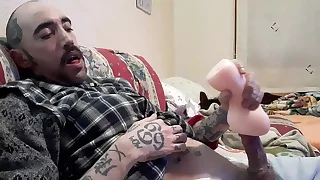 Melvincoficial gay español con pollón, tetas y falsa vagina