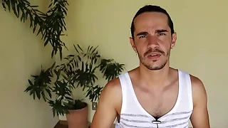 Conto erótico gay - o marido do gringo (uma festinha a três) narração: juan calabares
