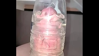 Filling my fleshlight quickshot mount in the matter of a load of cum