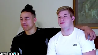 18 y/o anal virgin jock takes dick from mani!