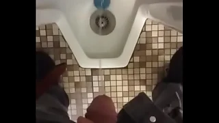 Swallow my piss