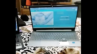 Estrenando ropita sexy y vibrador